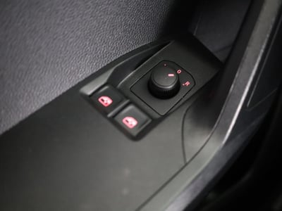 55964031-26.jpg