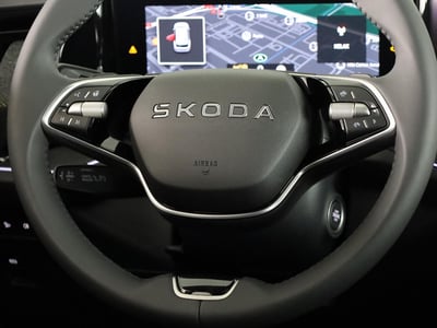 55969125-7.jpg