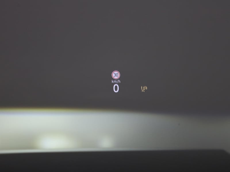 55970878-12.jpg
