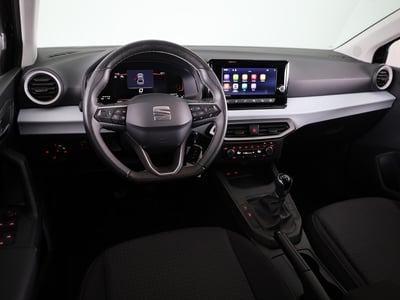 55984940-12.jpg