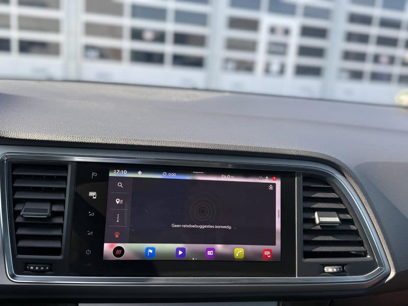 55986999-23.jpg