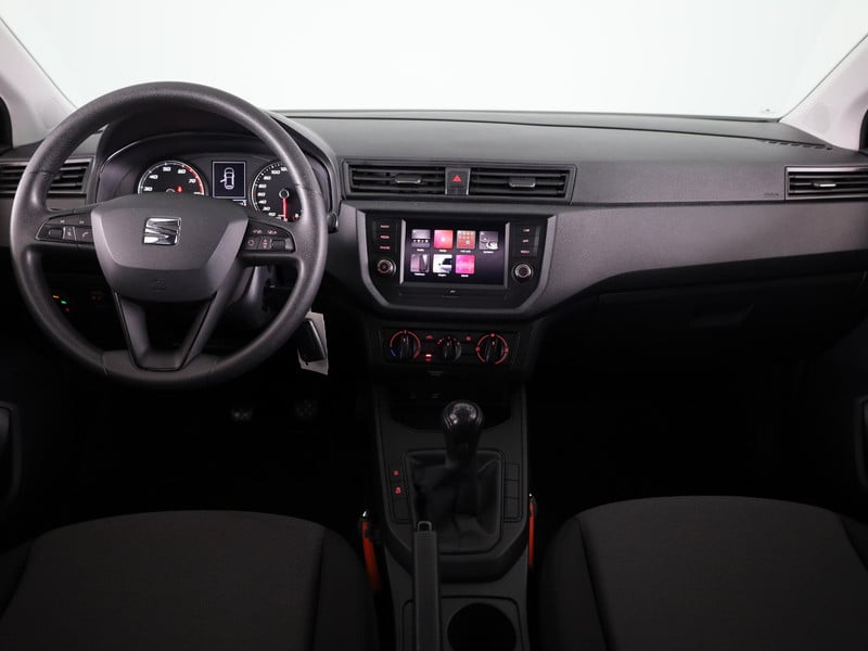 55990146-6.jpg
