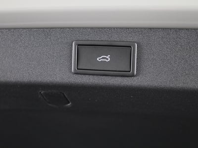 56024252-38.jpg