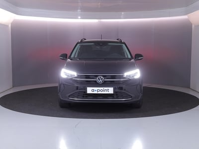 56047715-27.jpg
