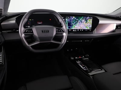 56090479-15.jpg