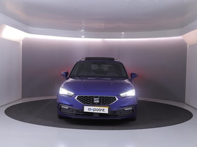 56115822-26.jpg