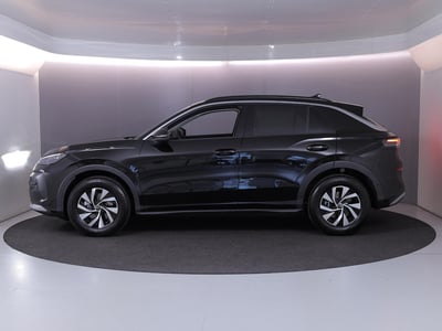 56135773-16.jpg
