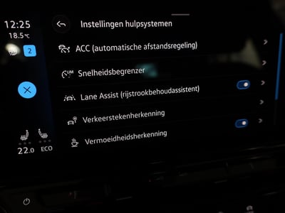 56184188-16.jpg