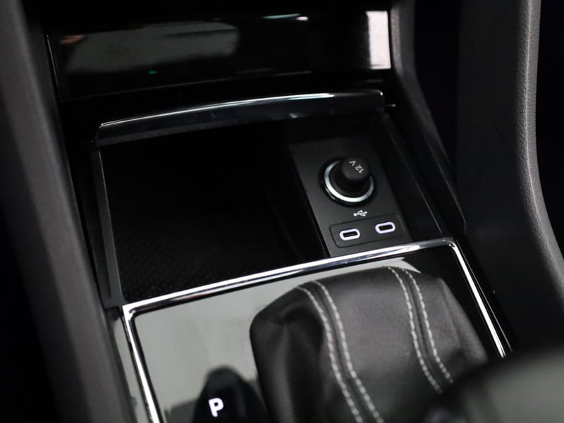 56201204-34.jpg