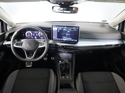 56275411-6.jpg