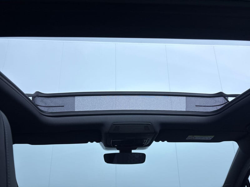 56503654-19.jpg