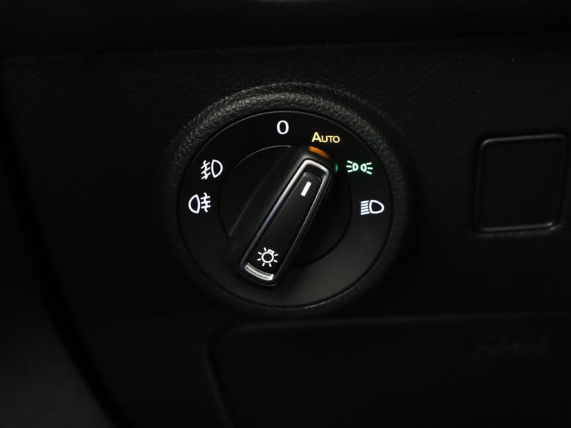 56507391-32.jpg