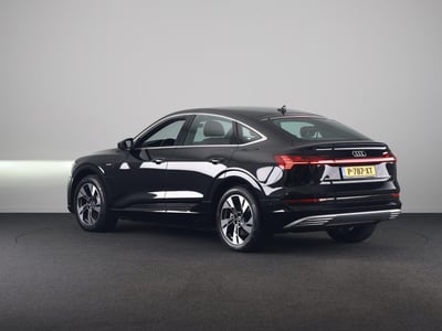 56509728-3.jpg