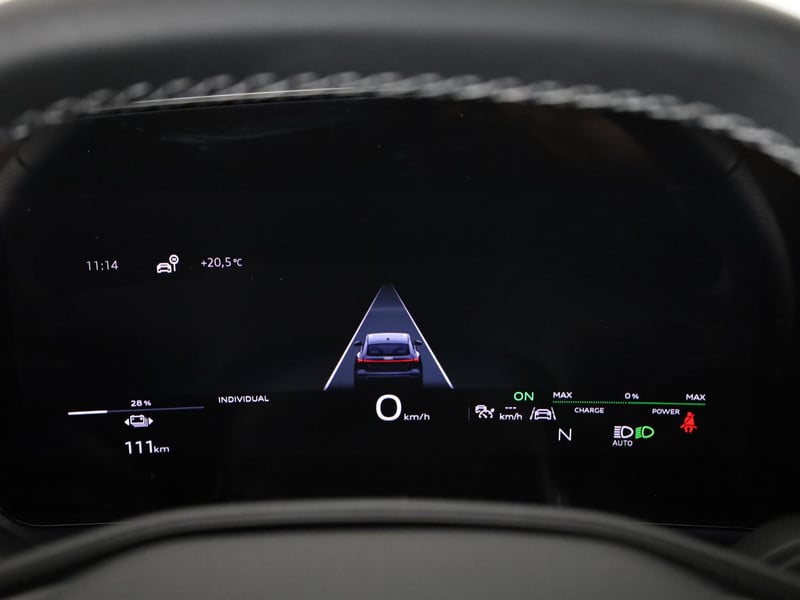 56559706-10.jpg