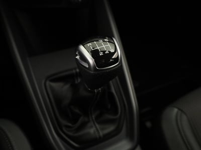 56733956-27.jpg