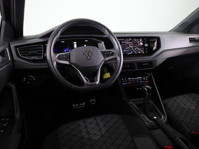 56893086-14.jpg