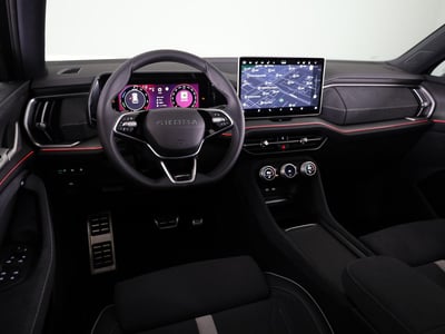 56974819-14.jpg