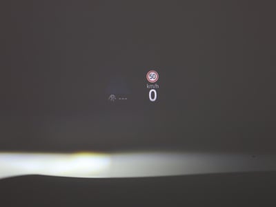 57009612-14.jpg