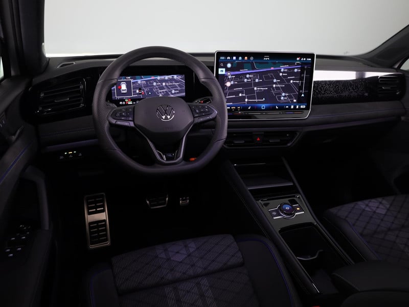 57009612-17.jpg