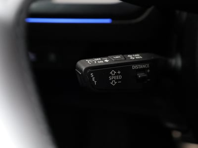 57189865-28.jpg