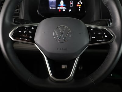 57322547-21.jpg