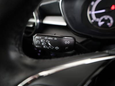 57405671-26.jpg