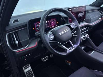 57435531-7.jpg