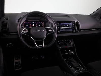 57594186-12.jpg
