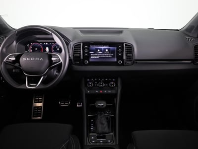 57594186-5.jpg