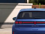 57698448-4.jpg