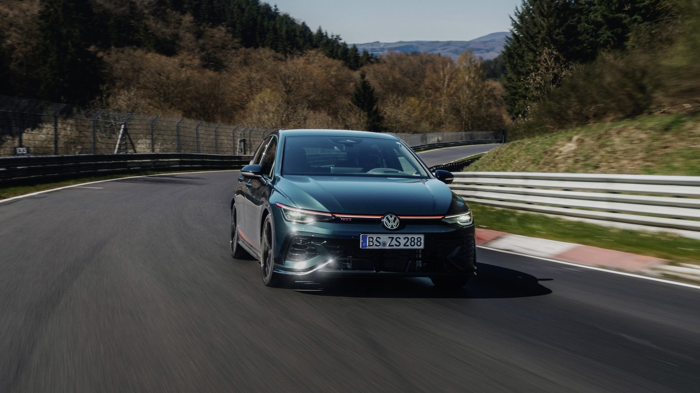 Volkswagen Golf GTI Clubsport EDITION 50 zet nieuw record op Nordschleife