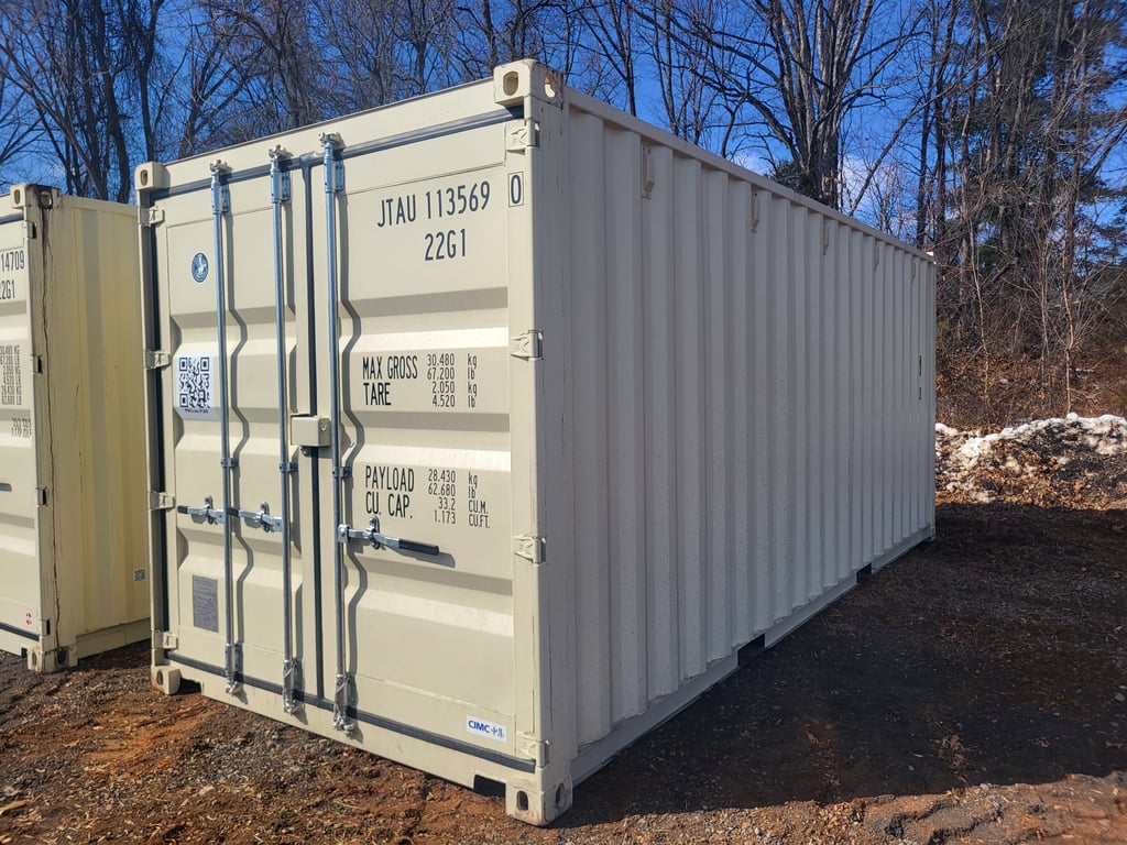 P109 -  8x20 Container