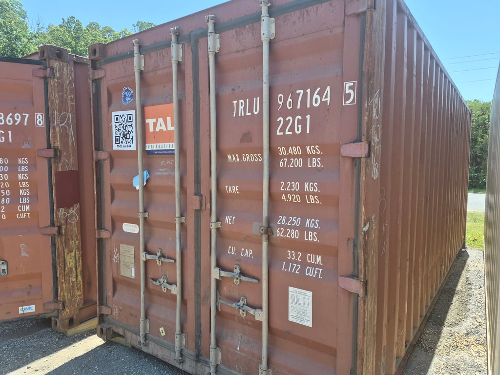 P244 20' CARGO WORTHY RED