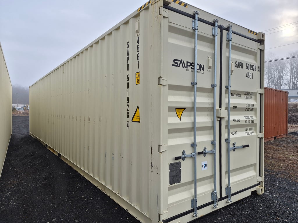 P147 8X40 Like New - One Trip