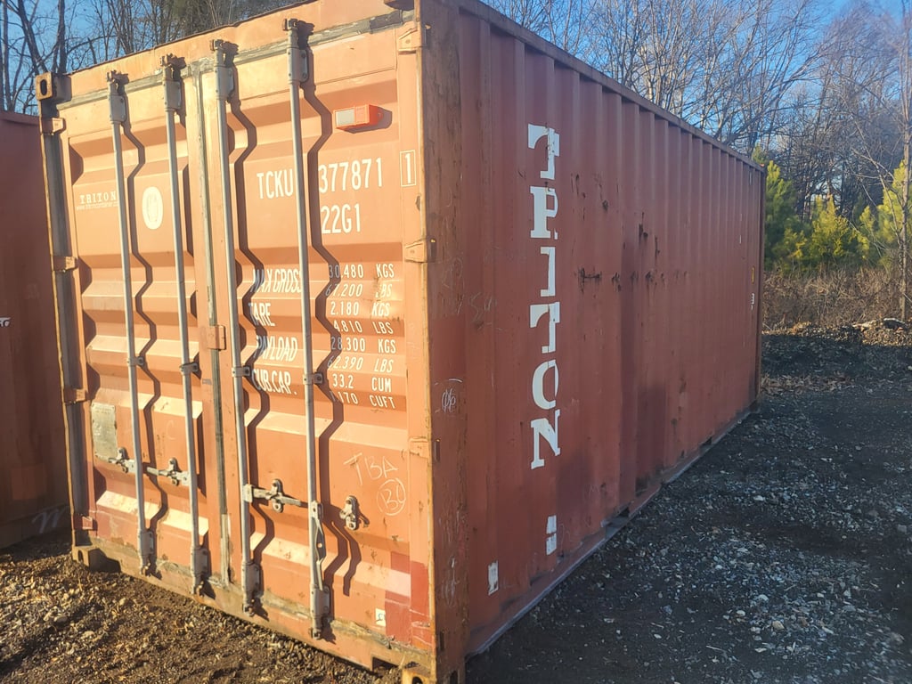 P131 - 8X20 Container