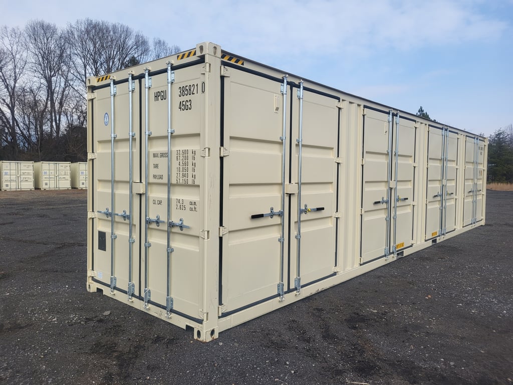 P146 8X40 Container Like New - One Trip 5 DOORS