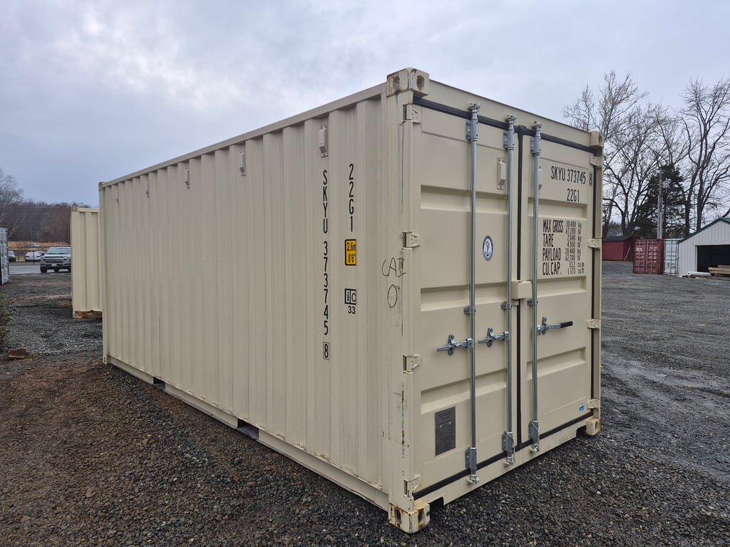 P153 Like NEW - One Trip