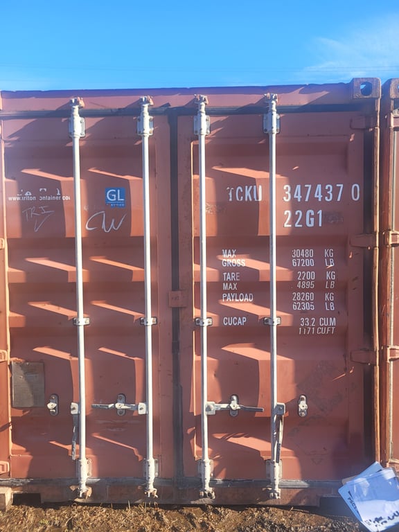 P137 8X20 Container