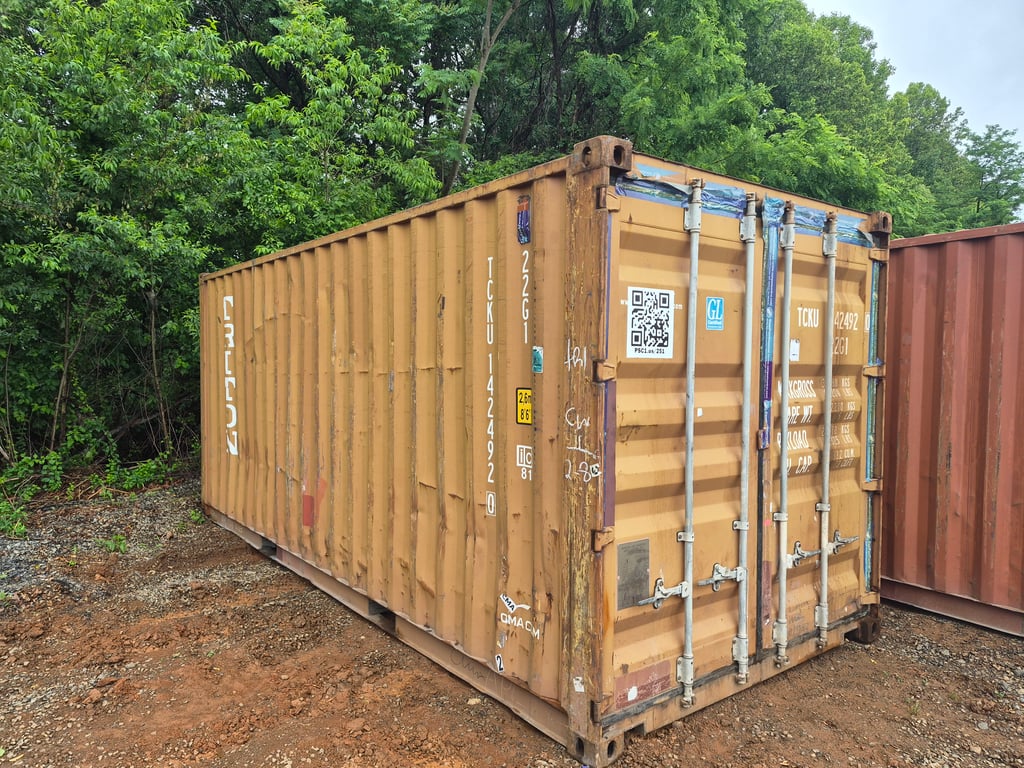 P251 20' CARGO WORTHY RED