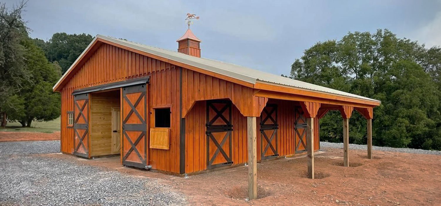 Low Profile-Horse-Barn-in-Virginia
