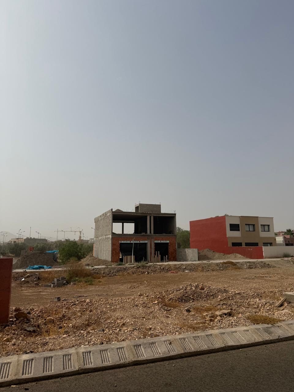 Terrain 250 m² à vendre, 3 façades, Ouahat Sidi Brahim, Marrakech — miniature 2