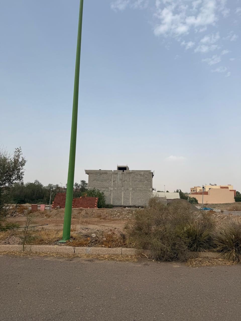 Terrain 250 m² à vendre, 3 façades, Ouahat Sidi Brahim, Marrakech — miniature 3