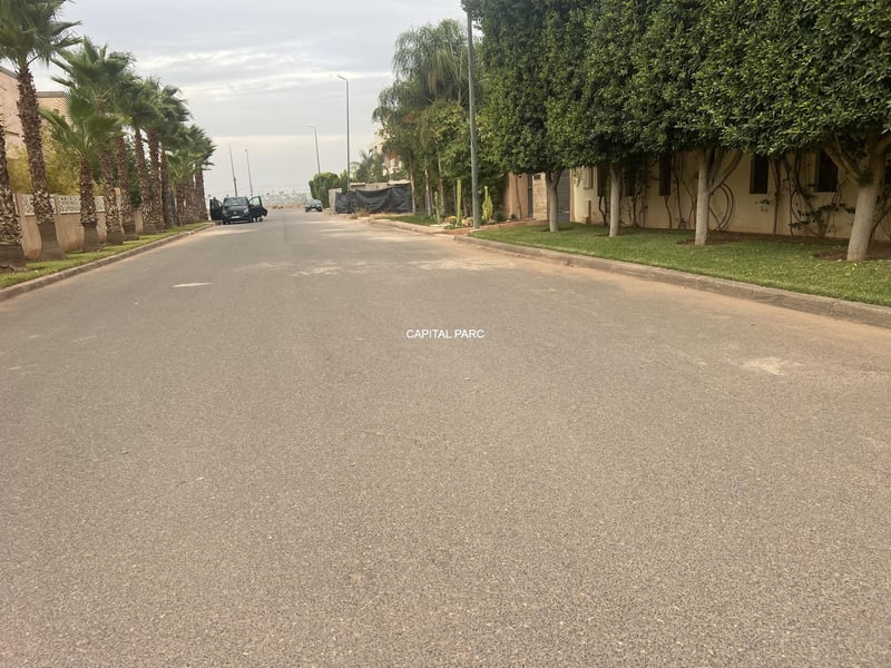 For Sale: Double-frontage Land Plot, Agdal Marrakech — Lot de terrain, Marrakech