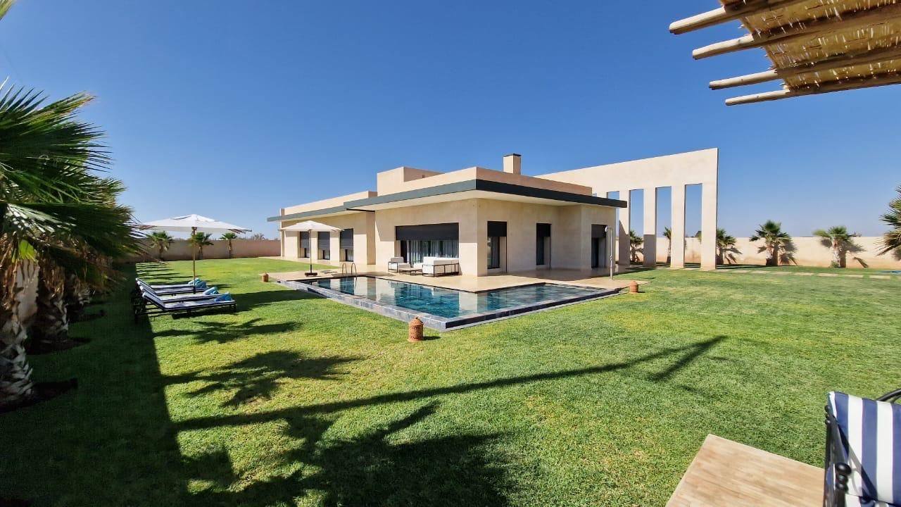 Villa contemporaine 3 ch. à vendre, Amizmiz, Marrakech — Villa, Amizmiz