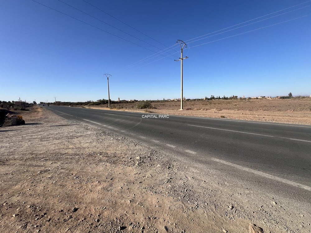 Terrain 9,6 ha à vendre – Route de l'Ourika, Marrakech — photo 3