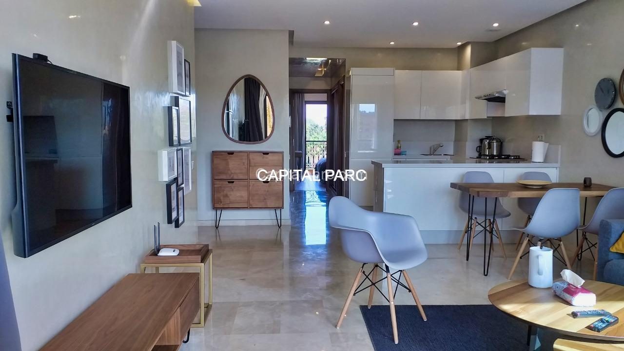 Appartement 37 m² avec piscine sur le toit, Guéliz, Marrakech — Appartement, Marrakech