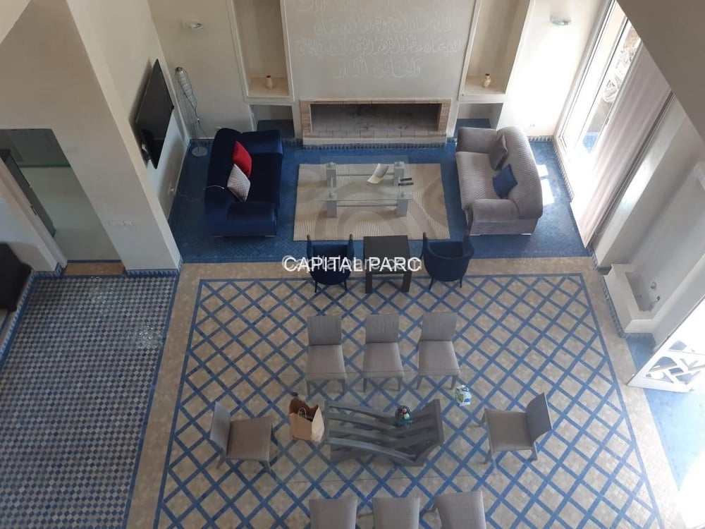 Villa 400 m² à louer, 5 ch., Marrakech Sidi Youssef Ben Ali — photo 7