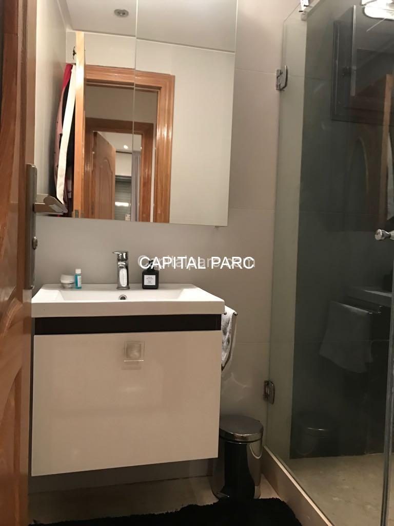 Appartement 61 m² à vendre Marrakech centre-ville, 5e étage — miniature 5