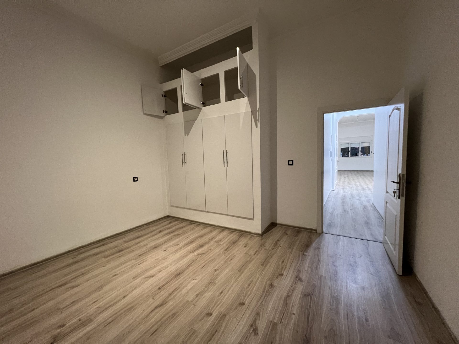Appartement 3 ch. RDC 110 m² à louer Guéliz, Marrakech — miniature 8