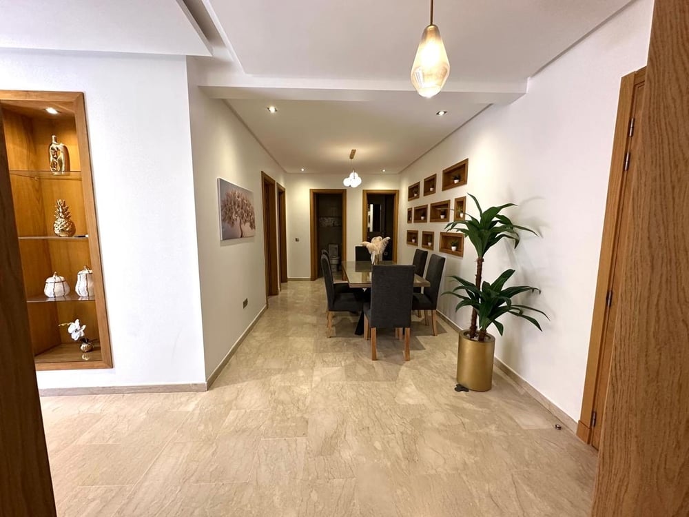 Appartement meublé 92 m² 2 ch. à louer Guéliz, Marrakech — photo 3